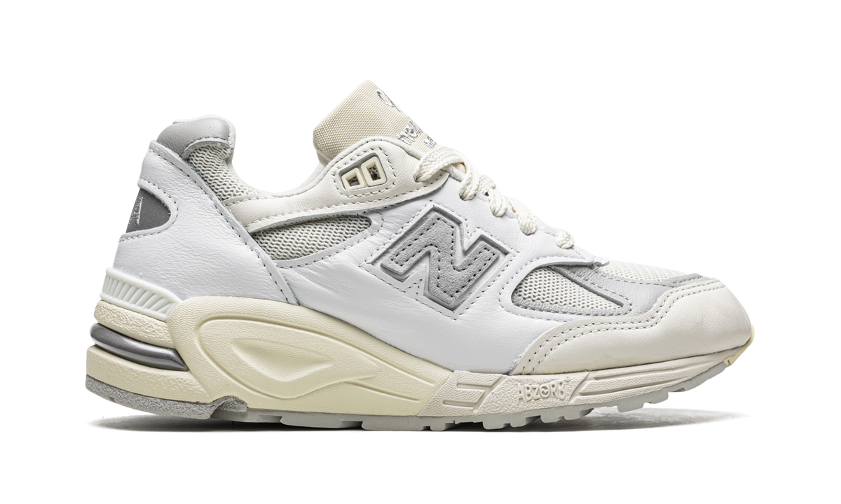 990 V2 "Made In USA - Teddy Santis Sea Salt" M990TC2