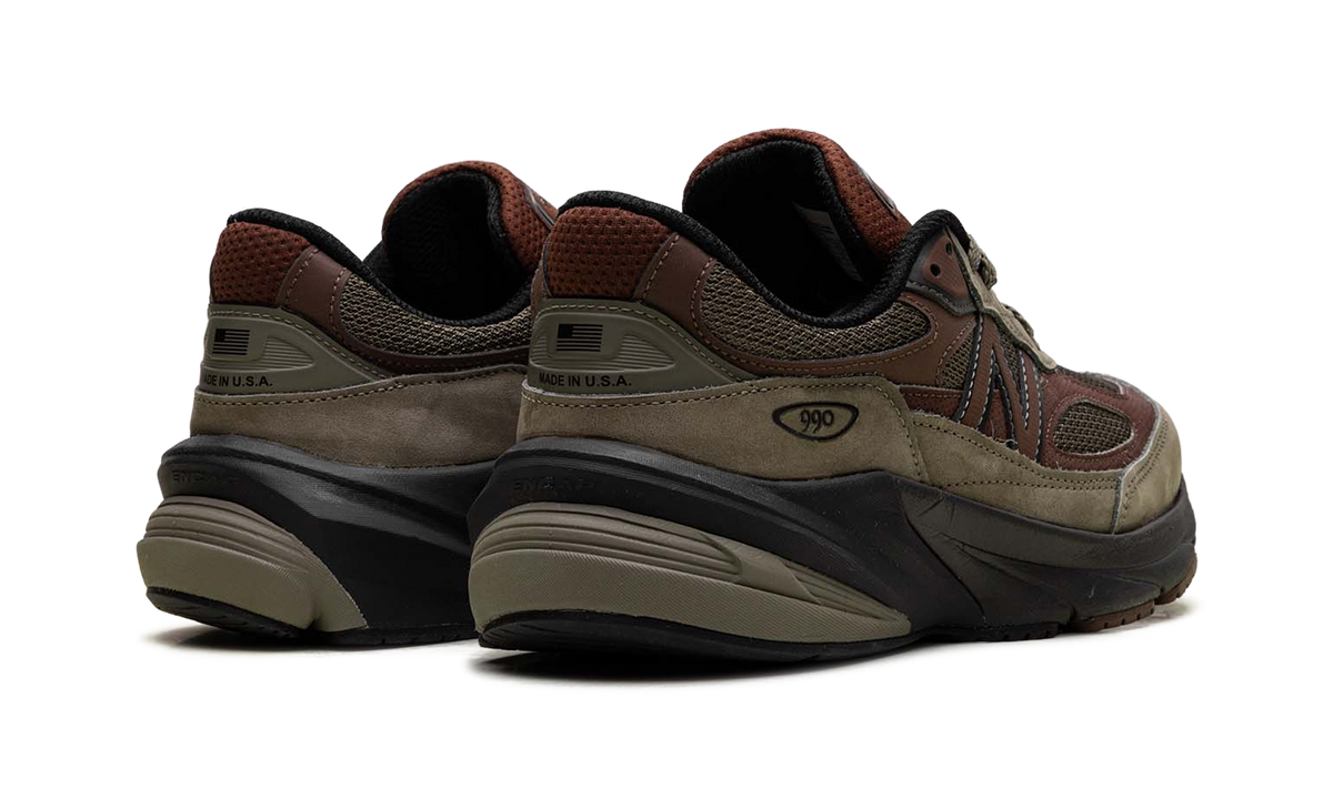 990v6 "Made in USA - Dark Camo / Rich Oak" U990CA6